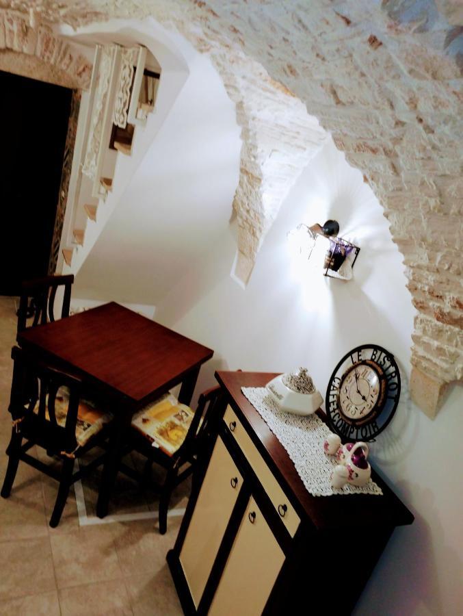 Al Bianco Nido White Stone Apt In Мартина Франка Екстериор снимка